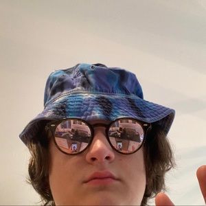 Meet your Posher, Chaddwick